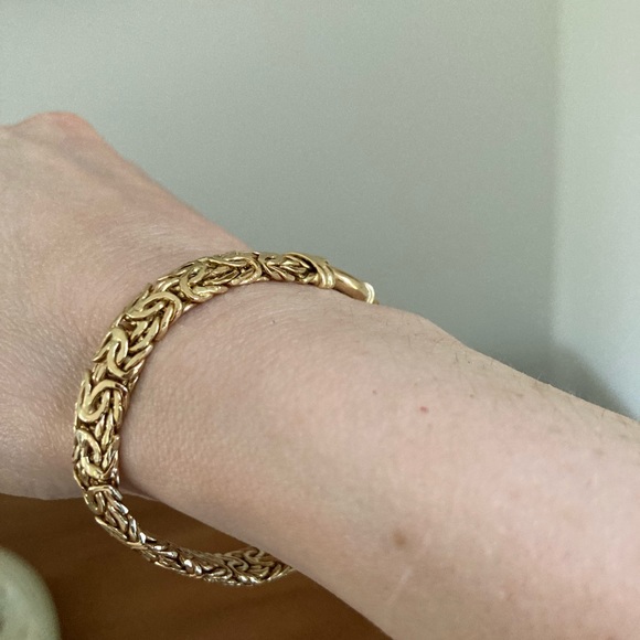 14K Yellow Gold Byzantine Bracelet, 6.75” Long - Picture 3 of 7